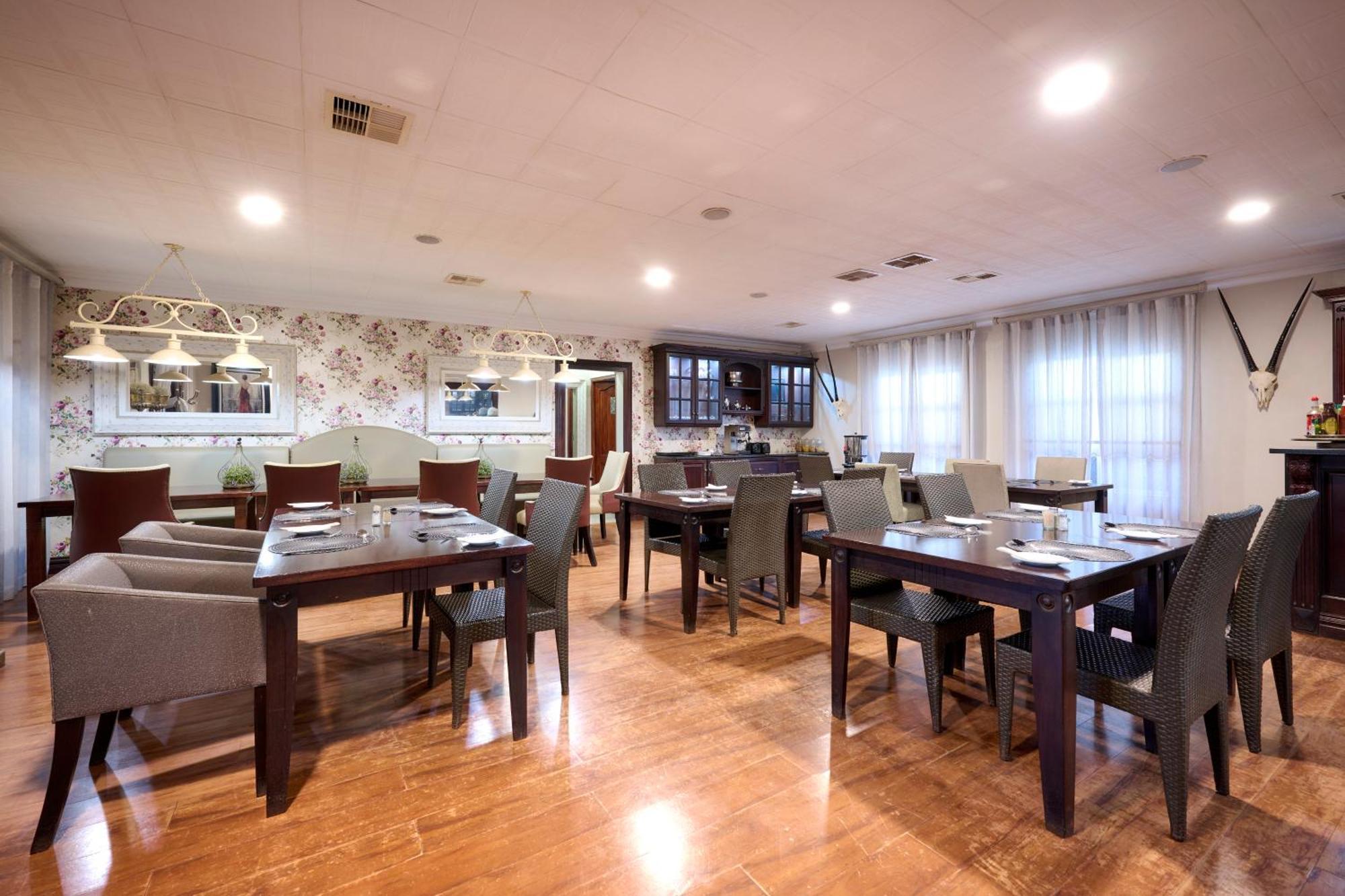 Postmasburg D Olive Rose Boutique Hotel Ngoại thất bức ảnh