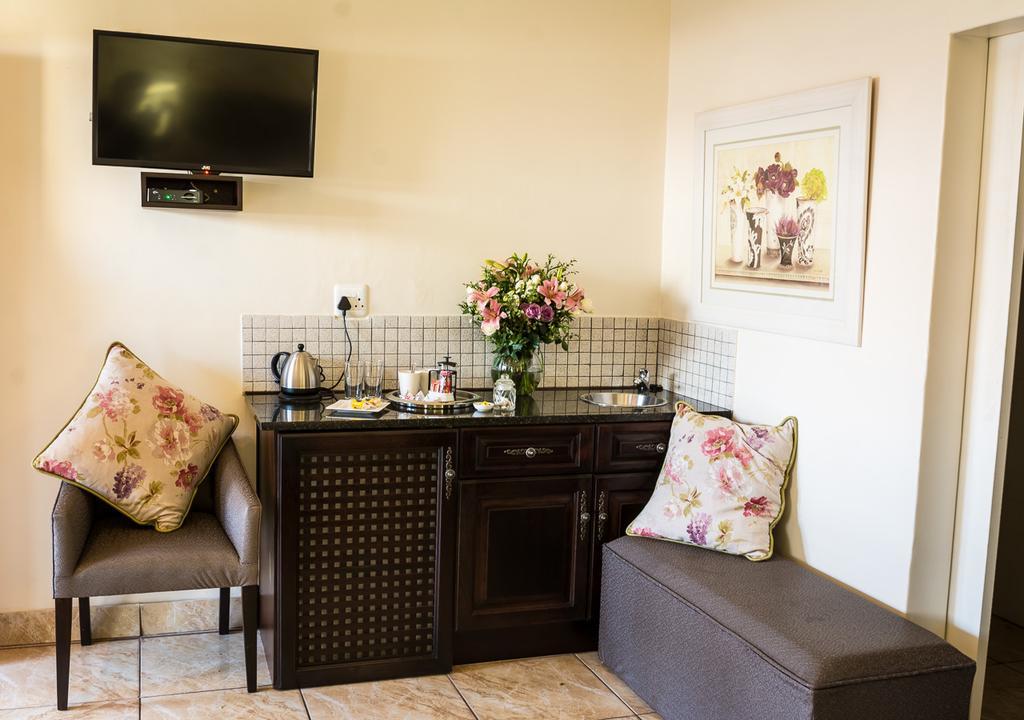 Postmasburg D Olive Rose Boutique Hotel Ngoại thất bức ảnh